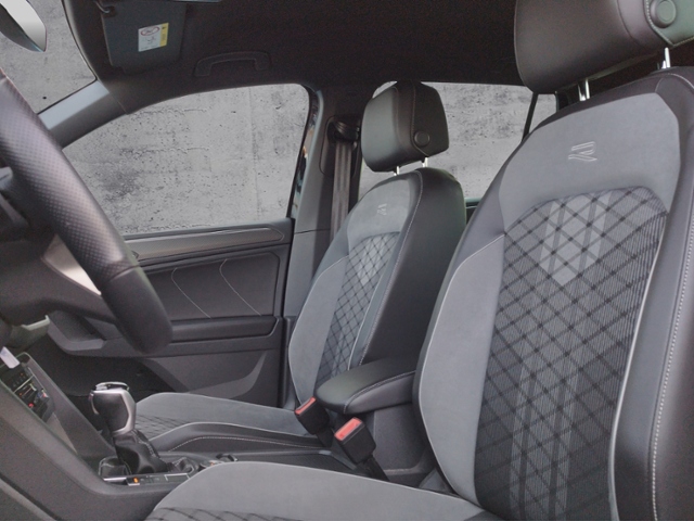 Tiguan R-Line 2.0 TSI 4Motion DSG KLIMA LED NAVI