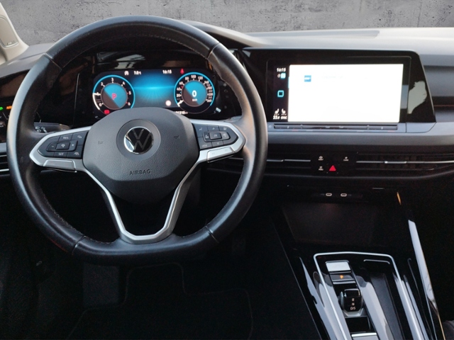 Golf VIII Variant Style 2.0TDI DSG/AHK/Navi/L+S/