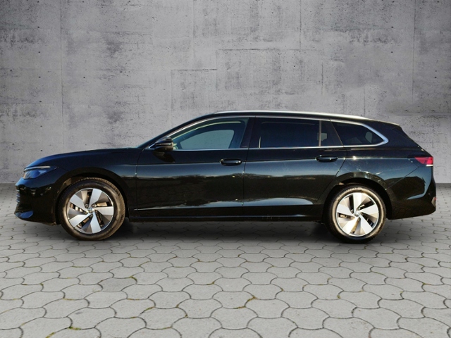 Passat Variant Business 1.5eTSI DSG/AHK/Navi/SHZ