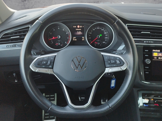 Tiguan Urban Sport 2.0 TSI 4Motion DSG KLIMA LED