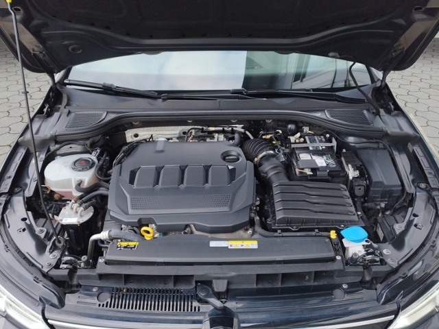 Golf VIII Variant Life 2.0 TDI DSG BusinessPrem.