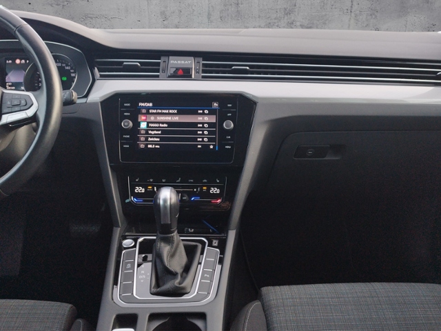 Passat Variant Business 2.0 TDI DSG BusinessPre.