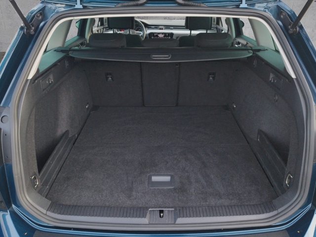 Passat Variant Business 2.0 TDI DSG BusinessPre.