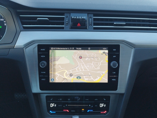 Passat Variant 2.0 TDI DSG BusinessPrem. KLIMA L