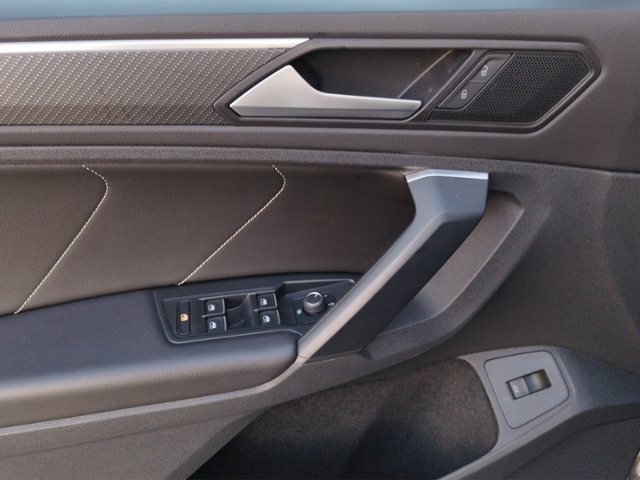 Tiguan R-Line 1.5 TSI DSG STH/BlackStyle KLIMA L