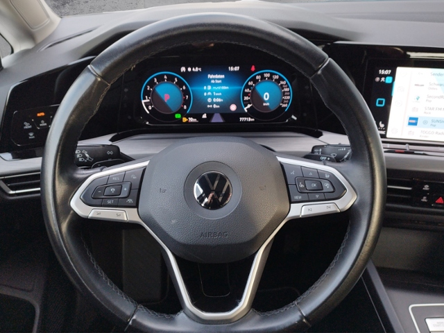 Golf VIII Variant Style 1.5 eTSI DSG PANO/HUD KL