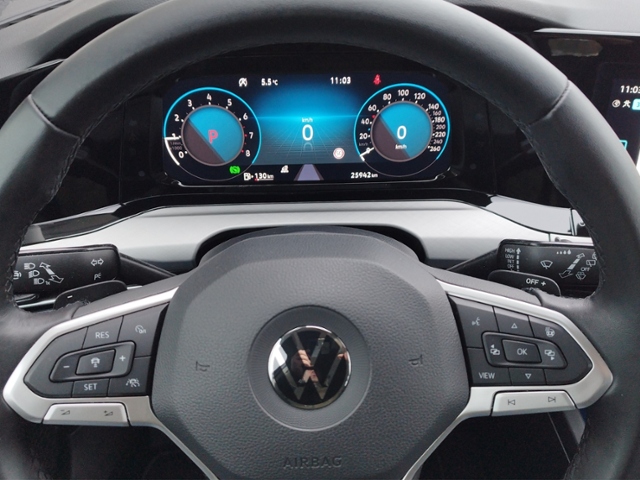 Golf VIII Variant Life 1.5 eTSI DSG BusinessPrem