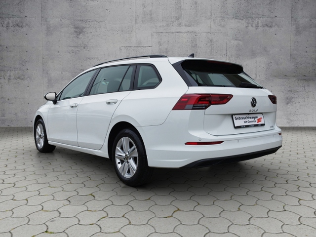 Golf VIII Variant Life 1.5 eTSI DSG BusinessPrem