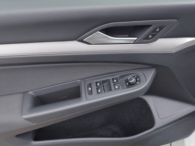 Golf VIII Variant Life 1.5 eTSI DSG BusinessPrem