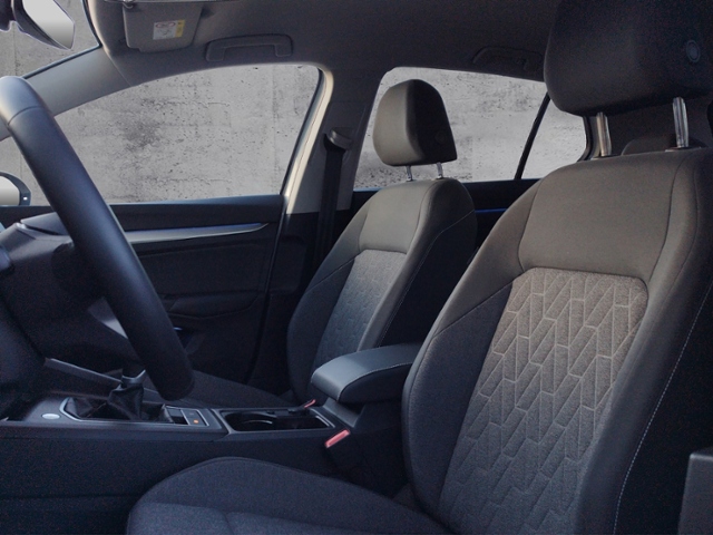 Golf VIII Move 1.5 TSI LED+/IQ.DRIVE KLIMA ALU