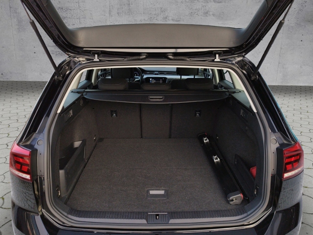 Passat Variant Business 2.0 TDI DSG STH/Business