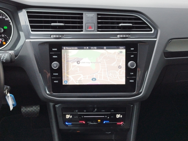 Tiguan Life 2.0 TDI DSG NAV/RFK KLIMA LED NAVI A