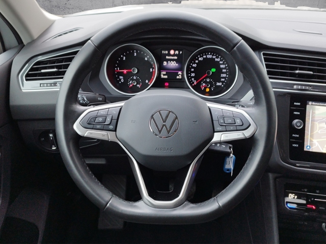 Tiguan Life 2.0 TDI DSG NAV/RFK KLIMA LED NAVI A