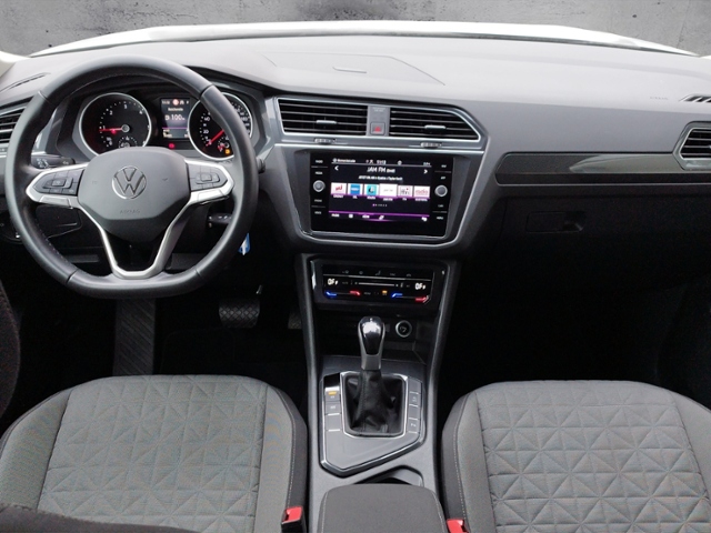 Tiguan Life 2.0 TDI DSG NAV/RFK KLIMA LED NAVI A