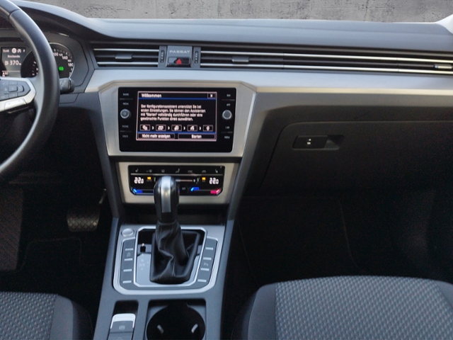 Passat Variant 2.0 TDI DSG BusinessPrem. KLIMA L