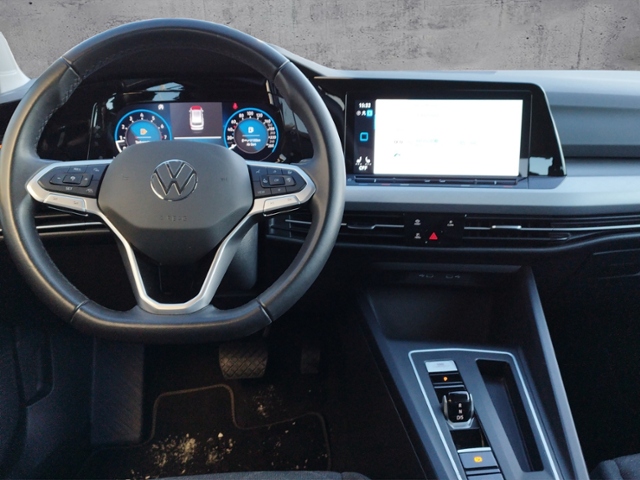 Golf VIII Variant Life 1.5 eTSI DSG BusinessPrem