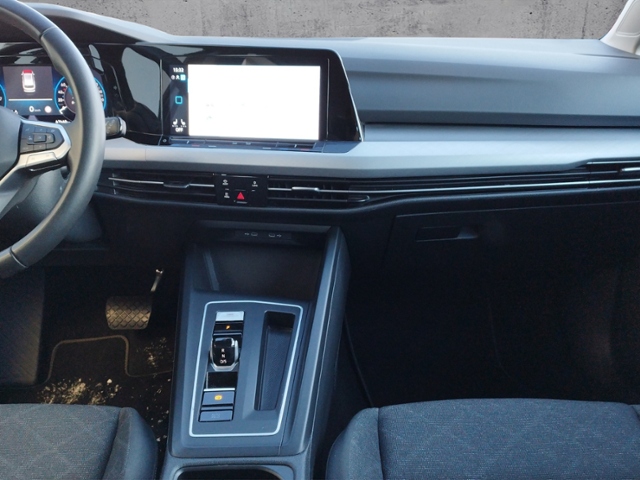 Golf VIII Variant Life 1.5 eTSI DSG BusinessPrem