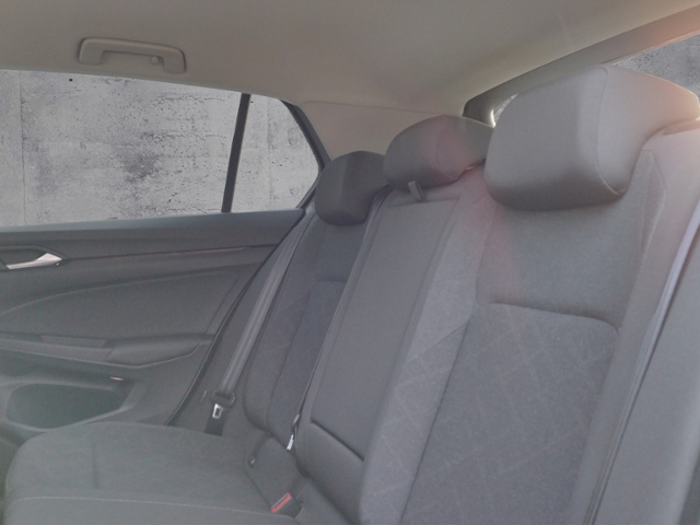 Golf VIII Life 1.5 TSI LED+/NAV/LightAssist KLIM