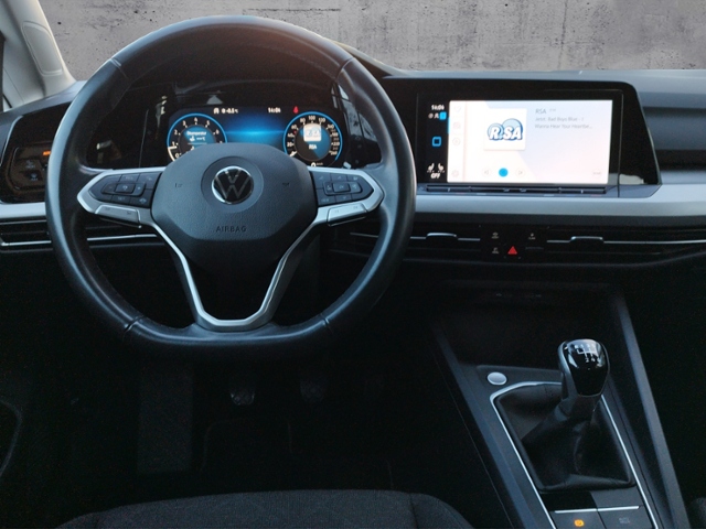 Golf VIII Life 1.5 TSI LED+/NAV/SHZ KLIMA NAVI A