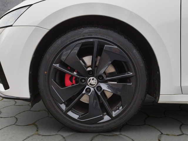 Octavia Combi RS 2.0 TDI DSG NAV/SHZ/LED KLIMA L