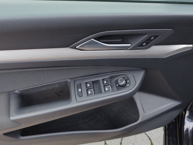 Golf VIII Life 2.0 TDI BusinessPremium KLIMA LED