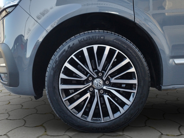 Multivan T6.1 Generation Six 2.0TDI DSG LED/Navi