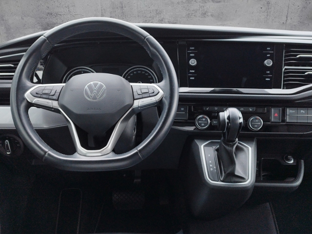 Multivan T6.1 Generation Six 2.0TDI DSG LED/Navi