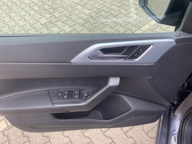 Polo Goal 1.0 TSI DSG NAV/SHZ/ACC KLIMA LED ALU