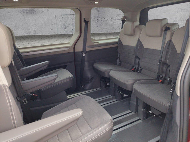 Multivan T7 Style 1.5 TSI eHybrid 4MOTION DSG KL