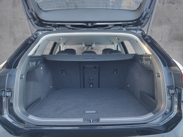 Passat Variant Business 1.5 eTSI DSG IQ.DRIVE/SH