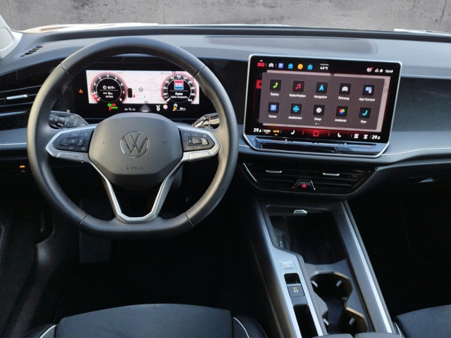 Passat Variant Business 1.5 eTSI DSG IQ.DRIVE/SH