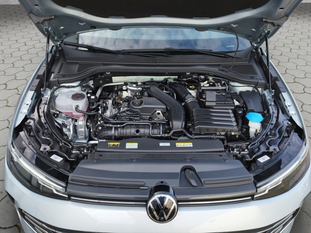 Passat Variant Business 1.5 eTSI DSG IQ.DRIVE/SH