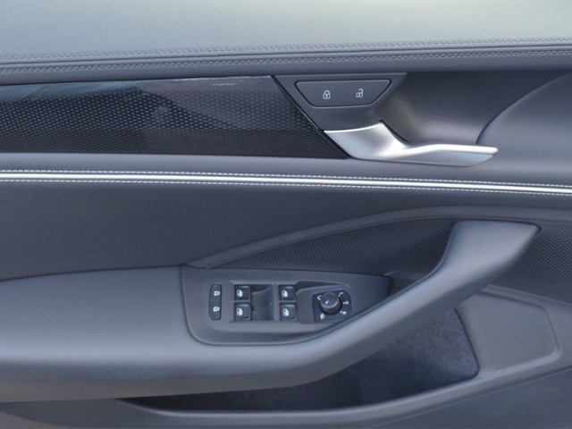 Passat Variant Business 1.5 eTSI DSG IQ.DRIVE/SH