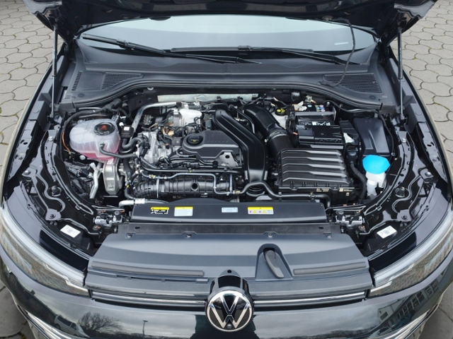 Passat Variant Business 1.5 eTSI DSG IQ.DRIVE/SH