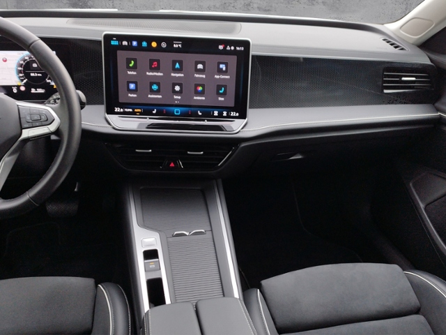 Passat Variant Business 1.5 eTSI DSG IQ.DRIVE/SH