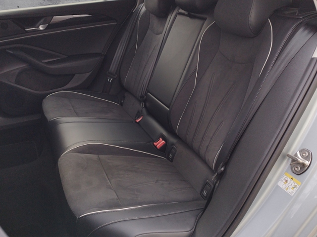 Passat Variant Business 1.5 eTSI DSG IQ.DRIVE/SH