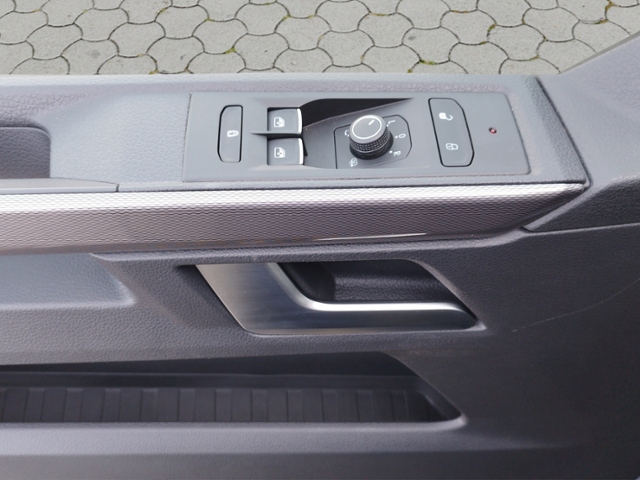 Multivan T6.1 Generation Six 2.0 TDI 4M DSG AHK