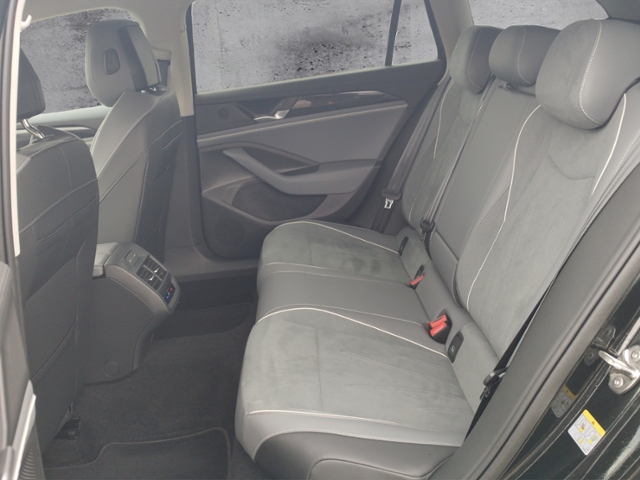 Passat Variant 2.0TDI DSG IQ.DRIVE/TRAVEL/LED