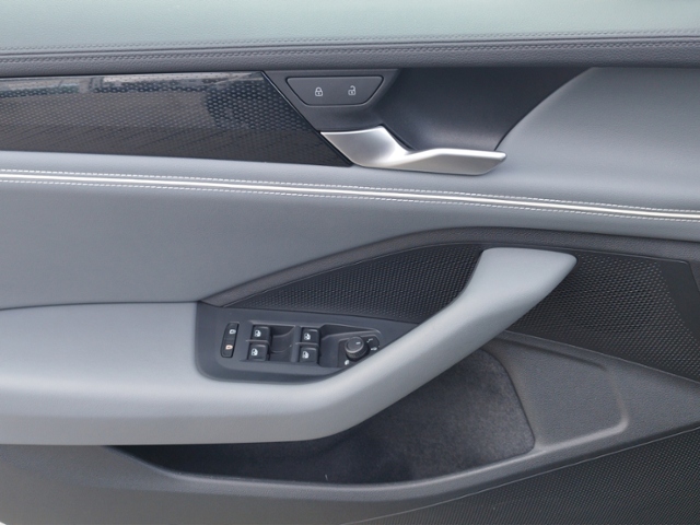 Passat Variant 2.0TDI DSG IQ.DRIVE/TRAVEL/LED