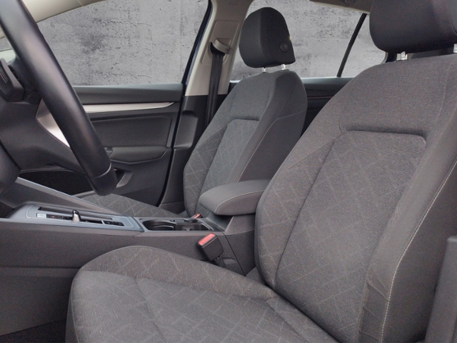 Golf VIII Life 2.0 TDI DSG BusinessPrem. KLIMA L