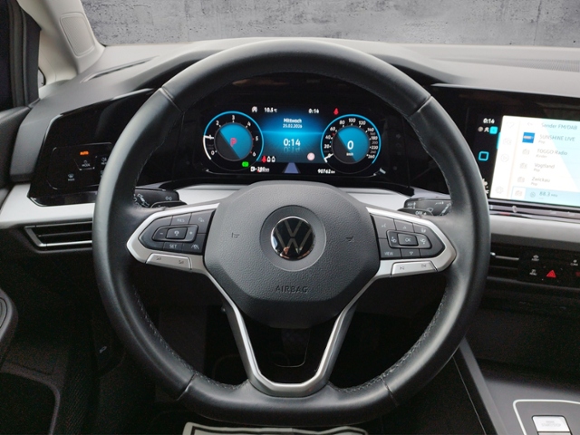 Golf VIII Life 2.0 TDI DSG BusinessPrem. KLIMA L