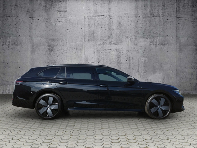 Passat Variant 2.0 TDI DSG 4M R-LINE STH