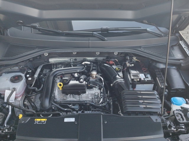 T-Roc Life 1.0 TSI 5JG/LED/NAV/PARKLENK