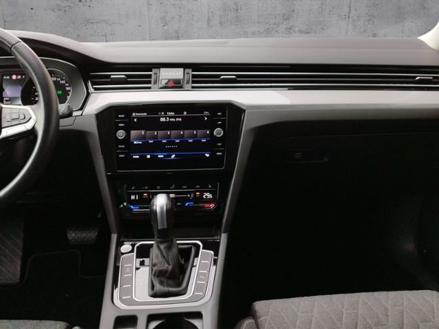 Passat Variant Business 2.0 TSI DSG NAV/SHZ KLIM