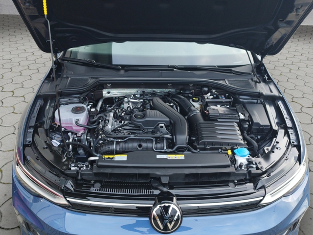 Golf VIII Variant Goal 1.5 eTSI DSG 5JG/AHK