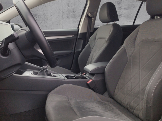 Golf VIII Life 1.5 TSI 5JG/STH/AHK/H&K/LED+/ERGO