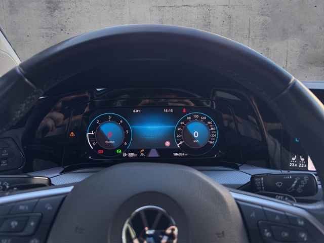 Golf VIII Variant Active 2.0 TDI DSG LED+/NAV/AC