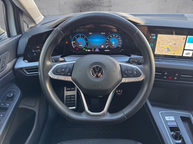 Golf VIII Variant Active 2.0 TDI DSG LED+/NAV/AC