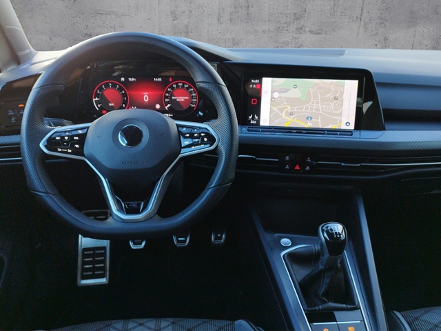 Golf VIII Variant R-Line 1.5 TSI LED+/BusinessPr