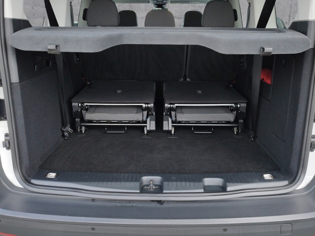 Caddy Maxi 2.0 TDI DSG NAV/ACC/LED KLIMA LED NAV